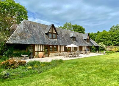 propriété 11 Pièces en vente sur ST MARTIN AUX CHARTRAINS (14130) Vente Propriété Saint-Martin-aux-Chartrains 11 Pièces 380 m²