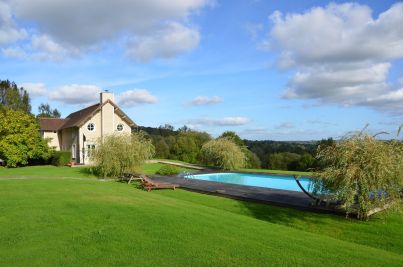 contemporary house 7 Rooms for sale on VIEUX BOURG (14130) Sale Contemporary house Vieux-Bourg 7 Rooms 231 m²