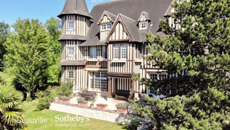 manor house 12 Rooms for sale on TROUVILLE SUR MER (14360) Sale Manor house Trouville-sur-Mer 12 Rooms 400 m²