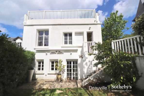 Vente Maison Deauville 5&nbsp;Pièces 150&nbsp;m²