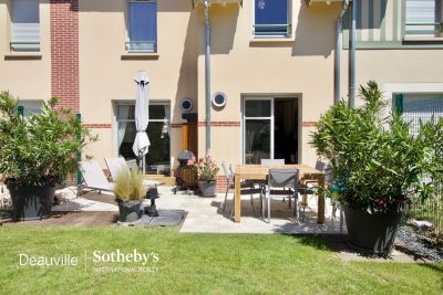 house 4 Rooms for sale on DEAUVILLE (14800) Sale House Deauville 4 Rooms 103 m²