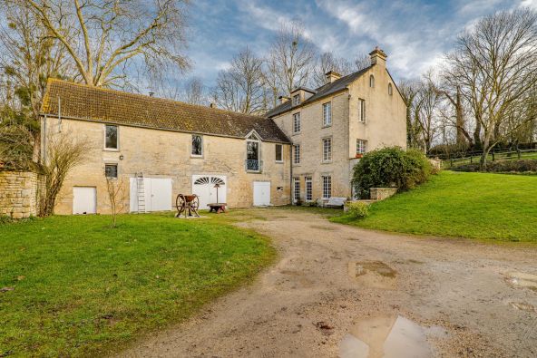 Vente Moulin Cully 10 Pièces 300 m²
