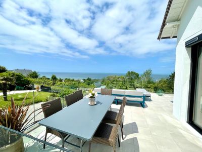 Vente Maison contemporaine Benerville-sur-Mer 7&nbsp;Pièces 200&nbsp;m²