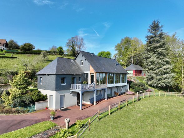 Vente Maison Barneville-la-Bertran 6&nbsp;Pièces 160&nbsp;m²