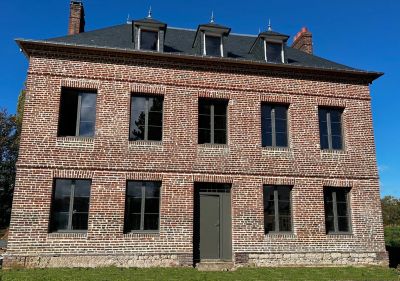 maison de maître 9 Pièces en vente sur CRICQUEBOEUF (14113) Vente Maison de maître Cricquebœuf 9 Pièces 200 m²