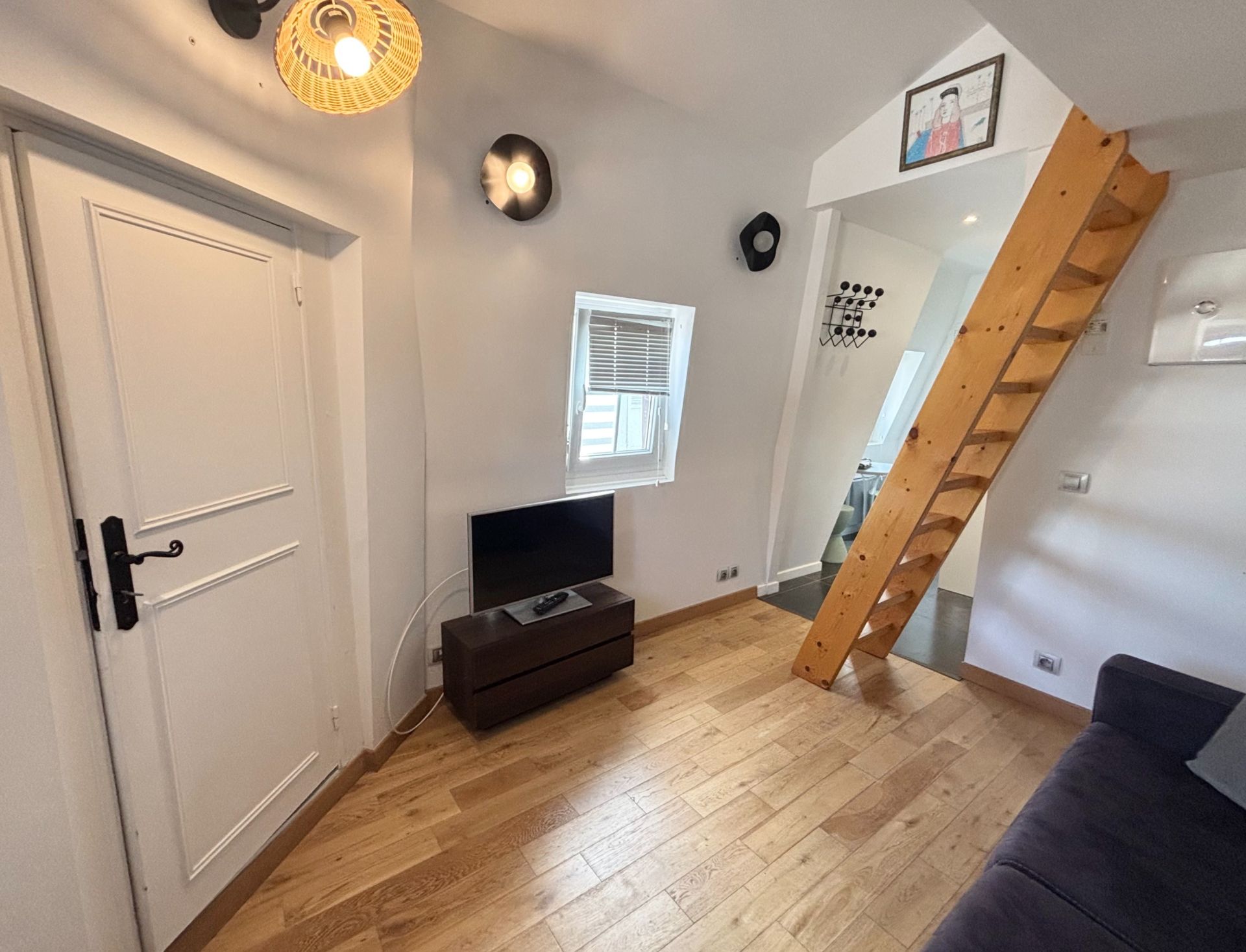 apartment 1 room for sale on TROUVILLE SUR MER (14360)