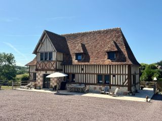 house 6 Rooms for sale on HOULGATE (14510)