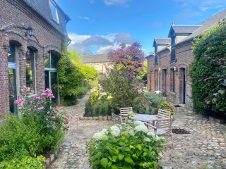 hôtel particulier 15 Pièces en vente sur ORBEC (14290)