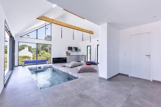 house 8 Rooms for sale on TROUVILLE SUR MER (14360)