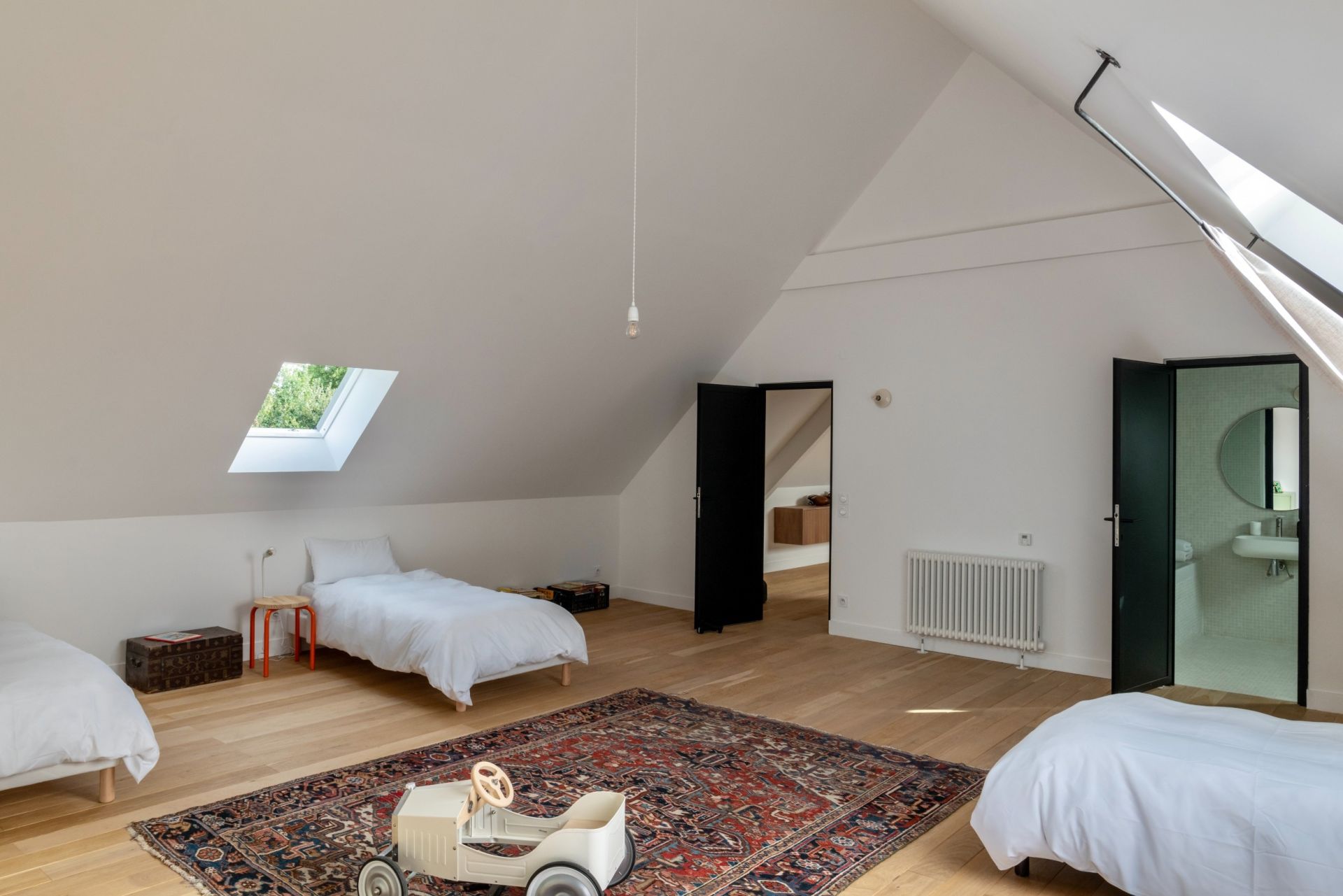 maison 11 Pièces en location saisonnière sur ST ETIENNE LA THILLAYE (14950)