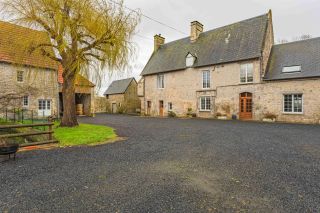manoir 12 Pièces en vente sur GRANDCAMP MAISY (14450)