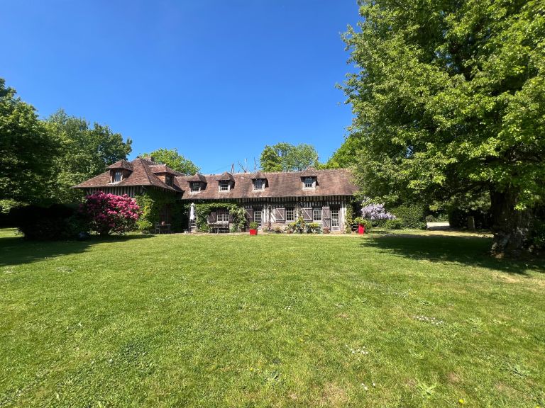 maison 8 Pièces en vente sur ST ANDRE D HEBERTOT (14130)