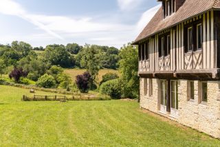 house 8 Rooms for sale on BEAUMONT EN AUGE (14950)