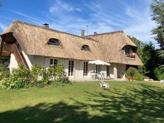 thatched cottage 6 Rooms for sale on LE NEUBOURG (27110)
