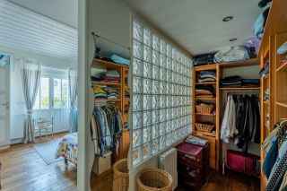 house 6 Rooms for sale on BAYEUX (14400)