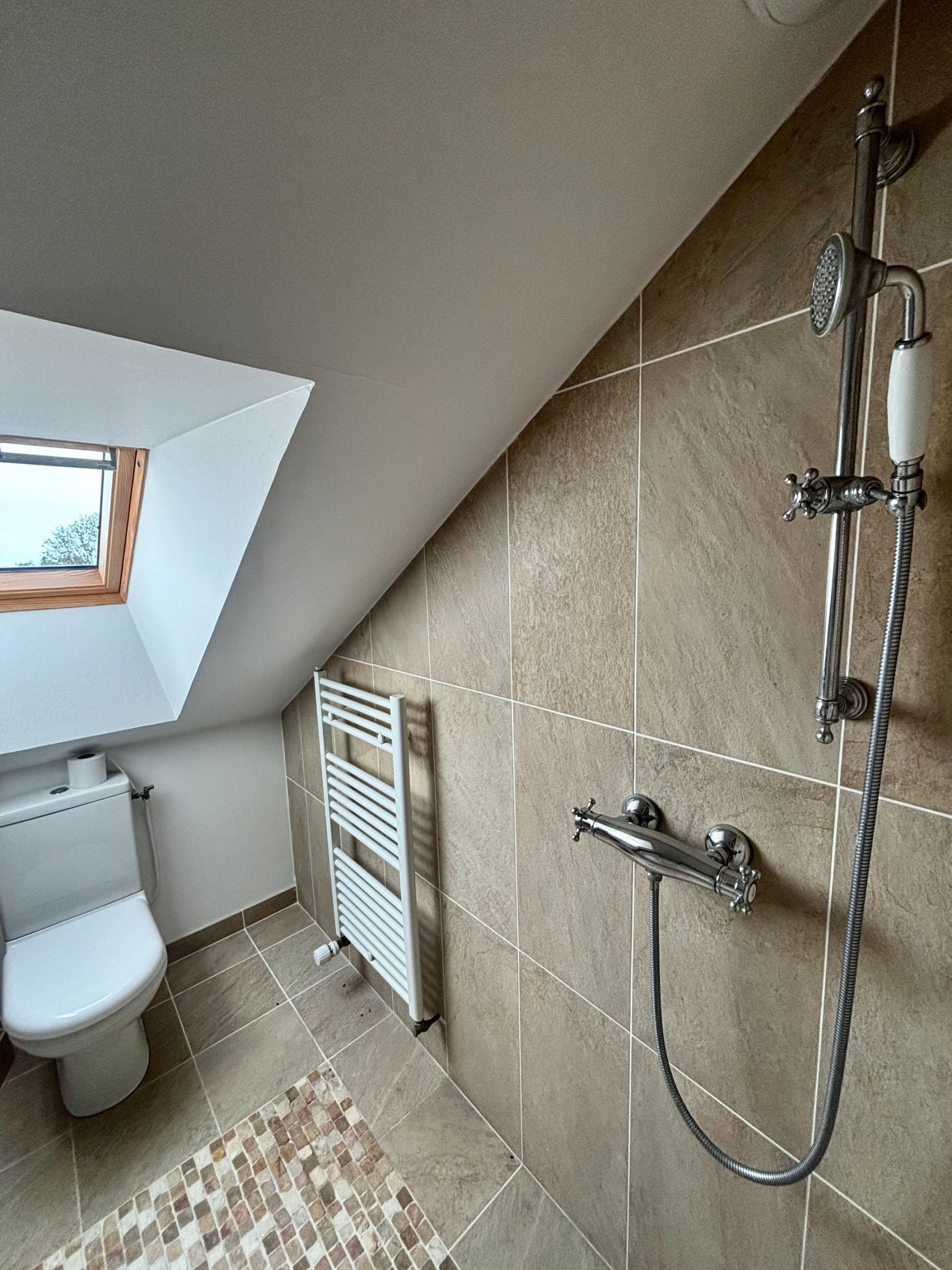 house 9 Rooms for sale on CORMEILLES (27260)