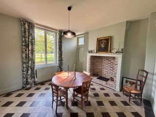 house 9 Rooms for sale on CORMEILLES (27260)