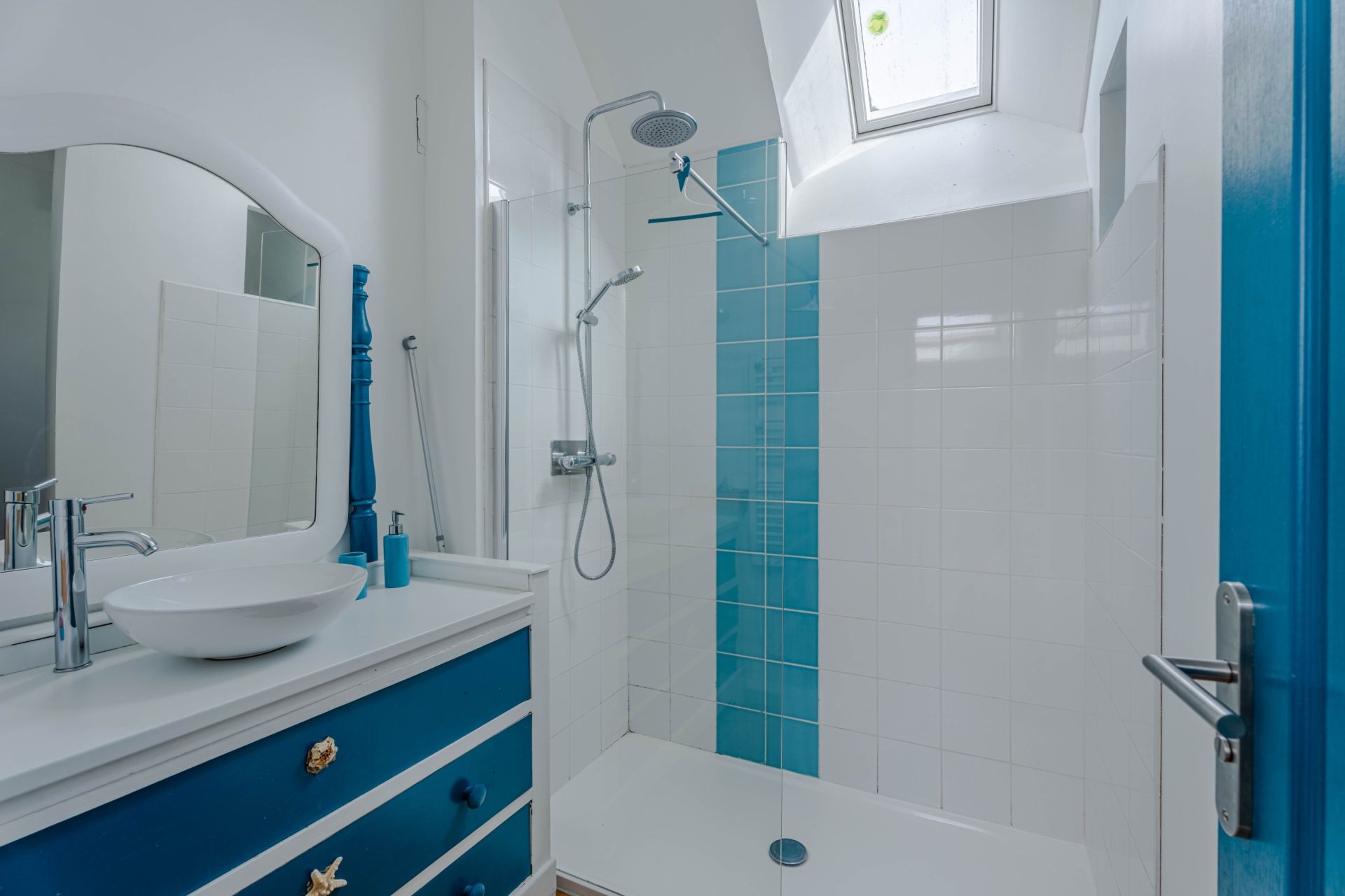 house 17 Rooms for sale on BAYEUX (14400)