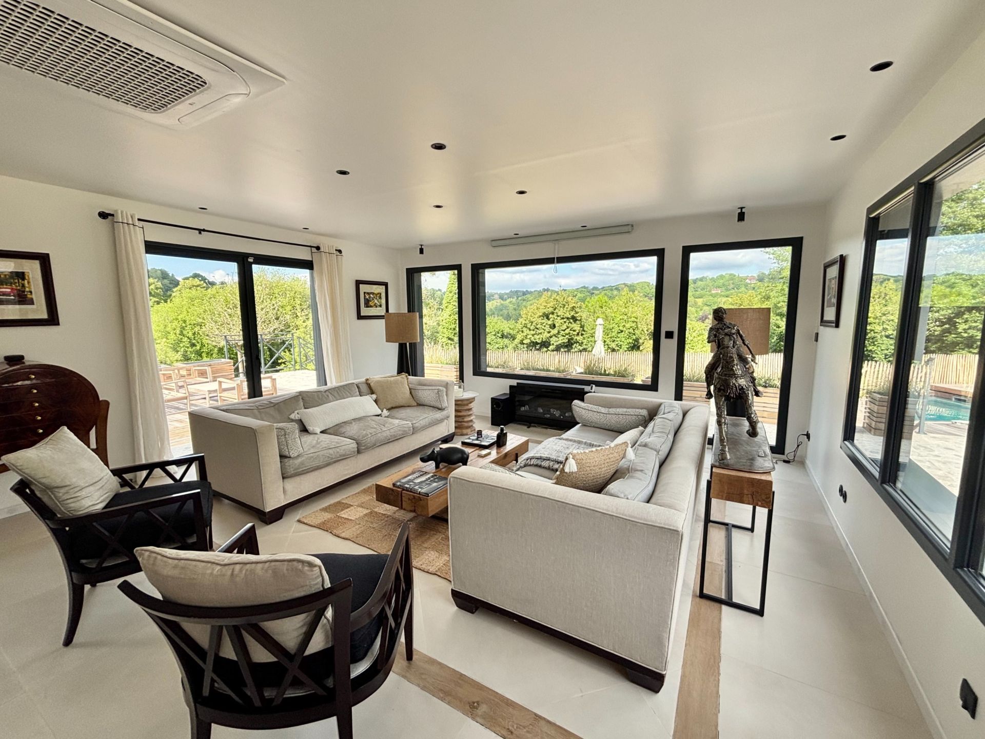 maison 6 Pièces en vente sur PONT L EVEQUE (14130)