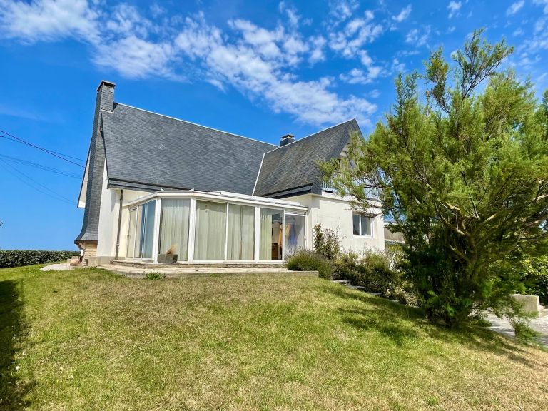 maison 7 Pièces en vente sur BERNIERES SUR MER (14990)