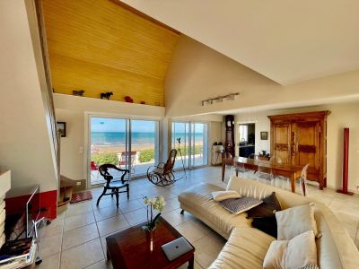 maison 7 Pièces en vente sur BERNIERES SUR MER (14990) Vente Maison Bernières-sur-Mer 7 Pièces 133 m²