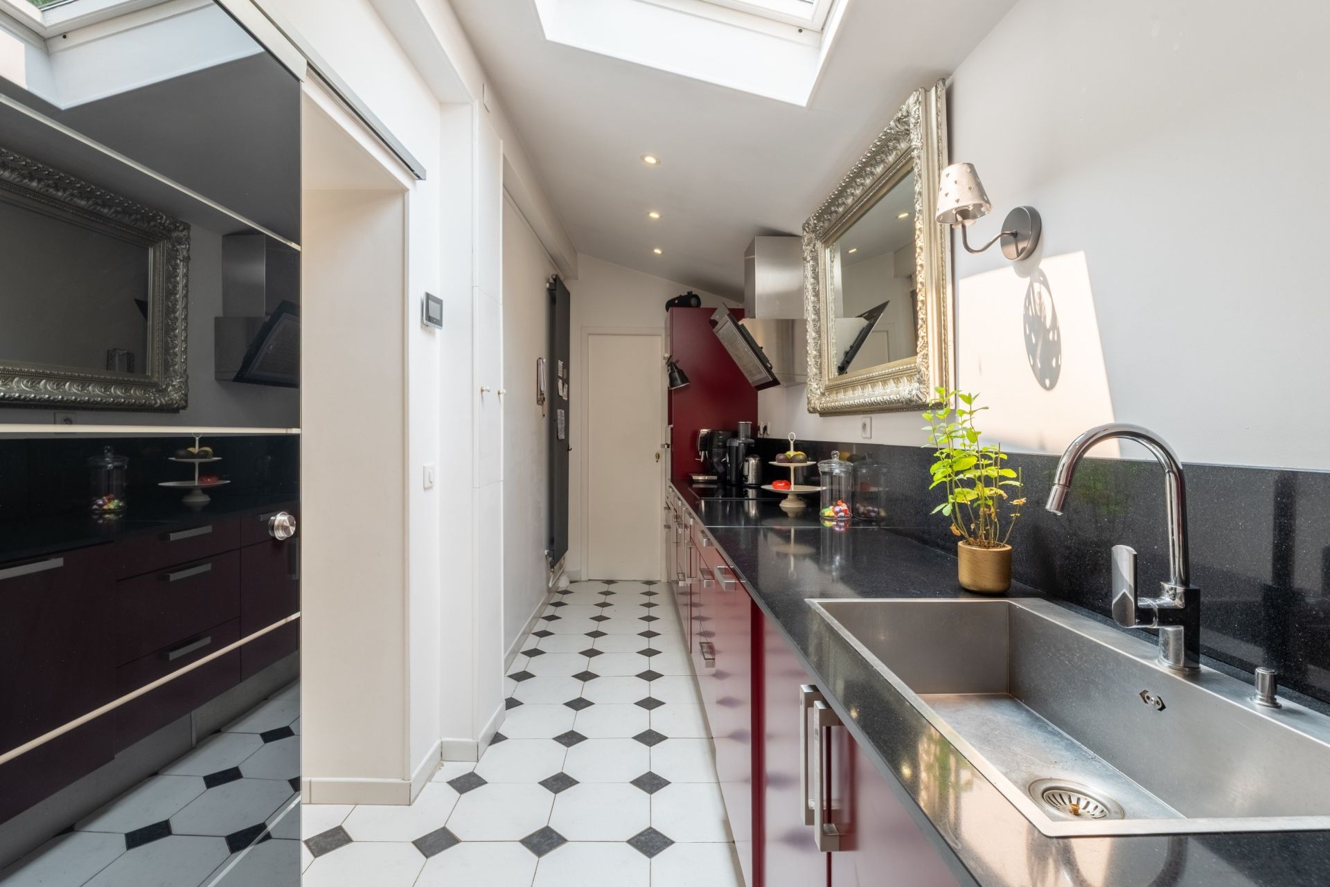 house 8 Rooms for sale on MONT ST AIGNAN (76130)