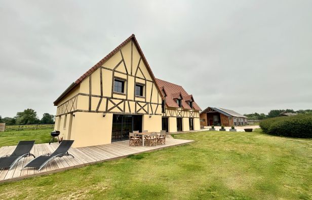 Sale House Trouville-sur-Mer 9 Rooms 290 m²