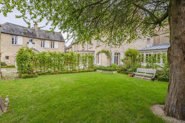 Sale House Arromanches-les-Bains 10&nbsp;Rooms 287&nbsp;m²
