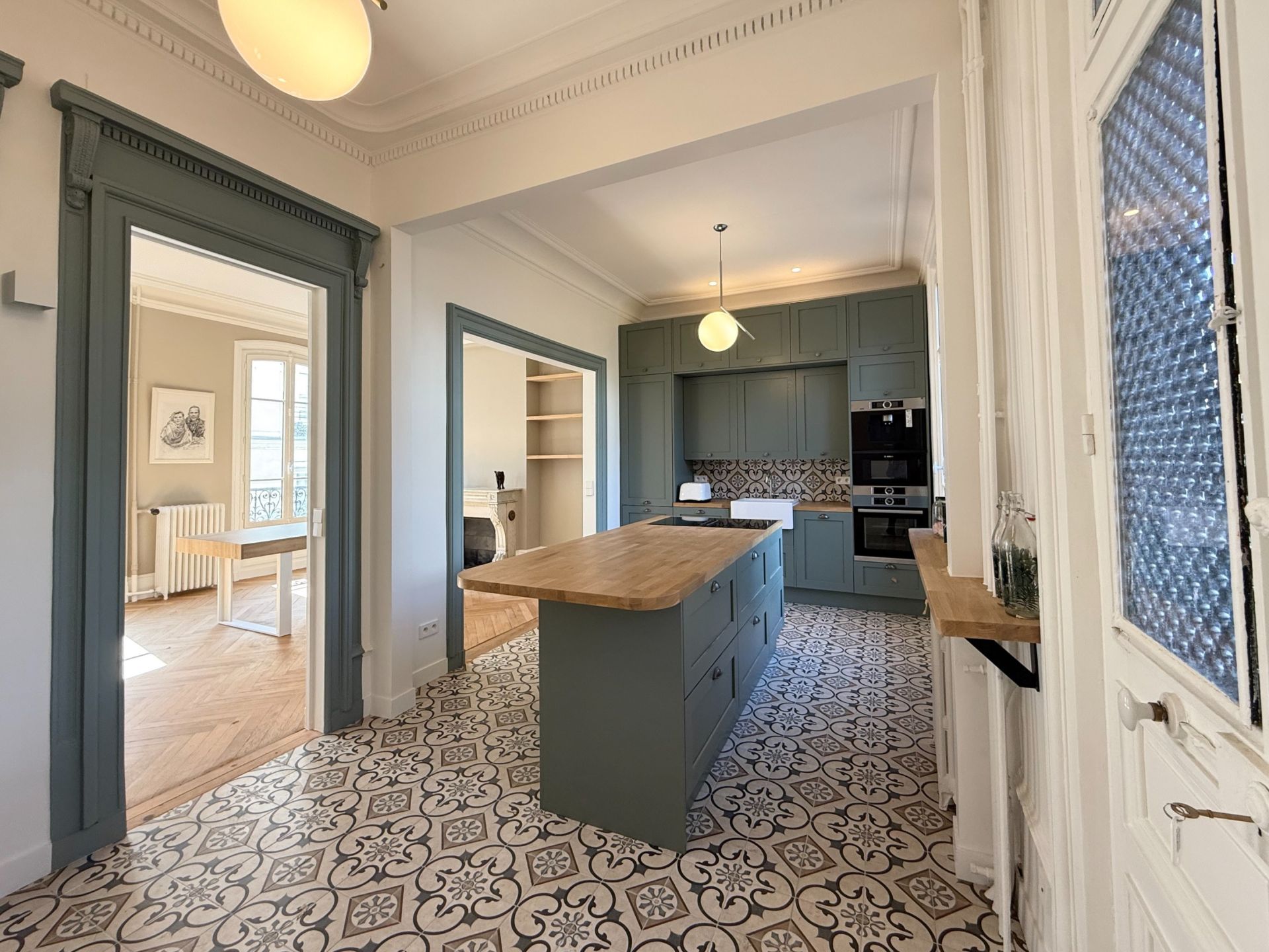 house 9 Rooms for sale on ROUEN (76000)