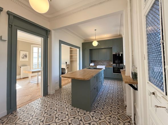 Sale House Rouen 9&nbsp;Rooms 222&nbsp;m²