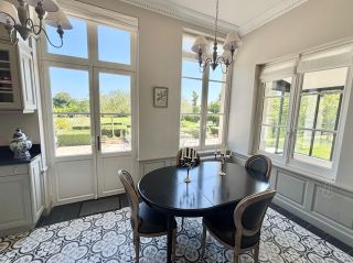 maison 9 Pièces en location saisonnière sur EQUEMAUVILLE (14600)