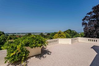 house 13 Rooms for sale on MERVILLE FRANCEVILLE PLAGE (14810)