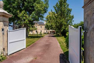 house 13 Rooms for sale on MERVILLE FRANCEVILLE PLAGE (14810)