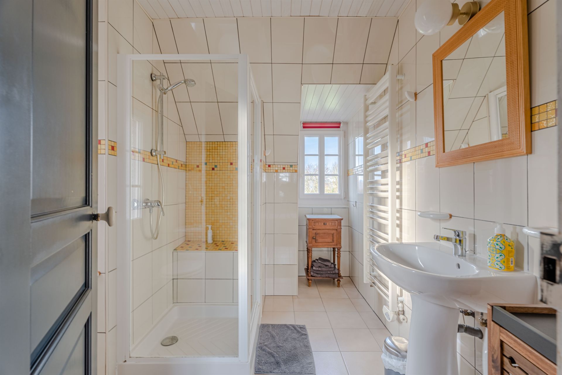 Norman house 9 Rooms for sale on PONT L EVEQUE (14130)