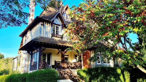 Sale Norman house Pont-l'Évêque 9 Rooms 230 m²