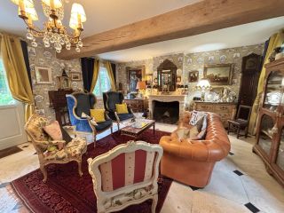 house 12 Rooms for sale on TOURGEVILLE (14800)