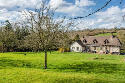 house 6 Rooms for sale on ST MARTIN DE LA LIEUE (14100) Sale House Saint-Martin-de-la-Lieue 6 Rooms 140 m²
