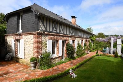house 4 Rooms for sale on VIEUX BOURG (14130) Sale House Vieux-Bourg 4 Rooms 110 m²