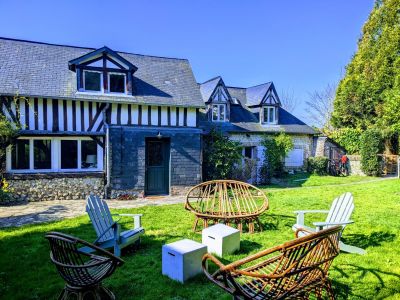 house 7 Rooms for sale on DEAUVILLE (14800) Sale House Deauville 7 Rooms 200 m²