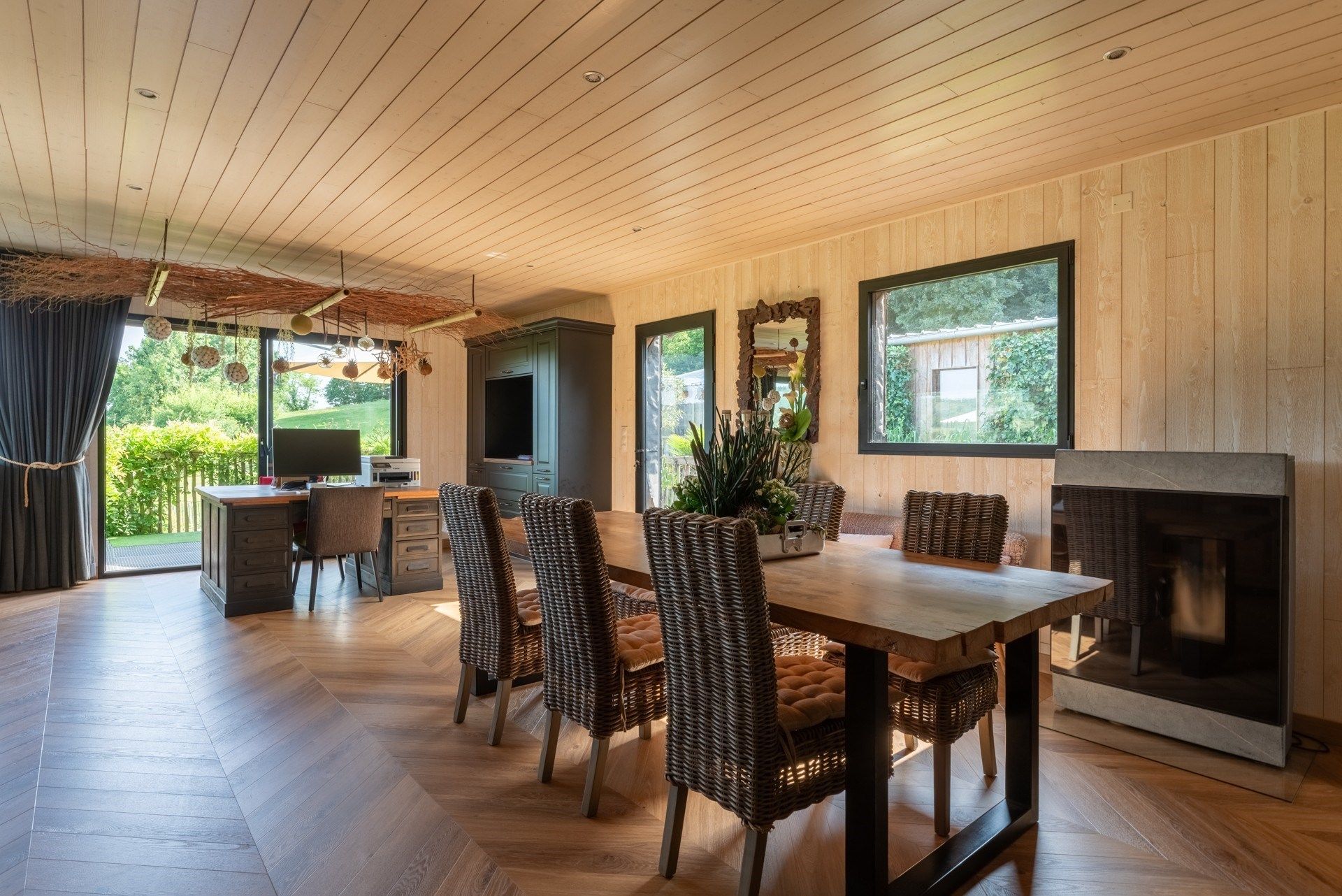 house 8 Rooms for sale on PONT L EVEQUE (14130)