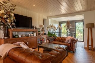 house 8 Rooms for sale on PONT L EVEQUE (14130)