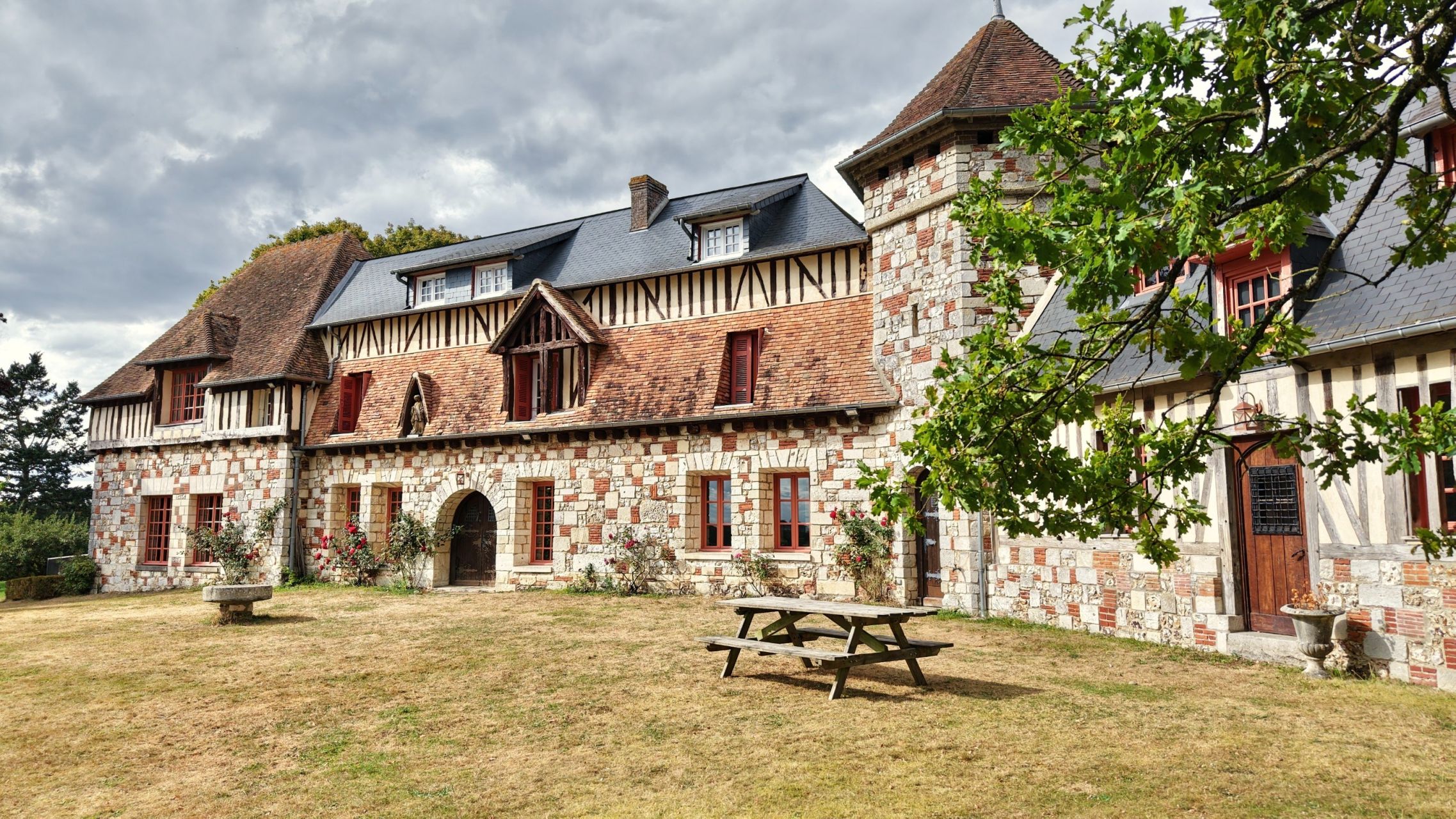 manor house 15 Rooms for sale on ECAQUELON (27290)