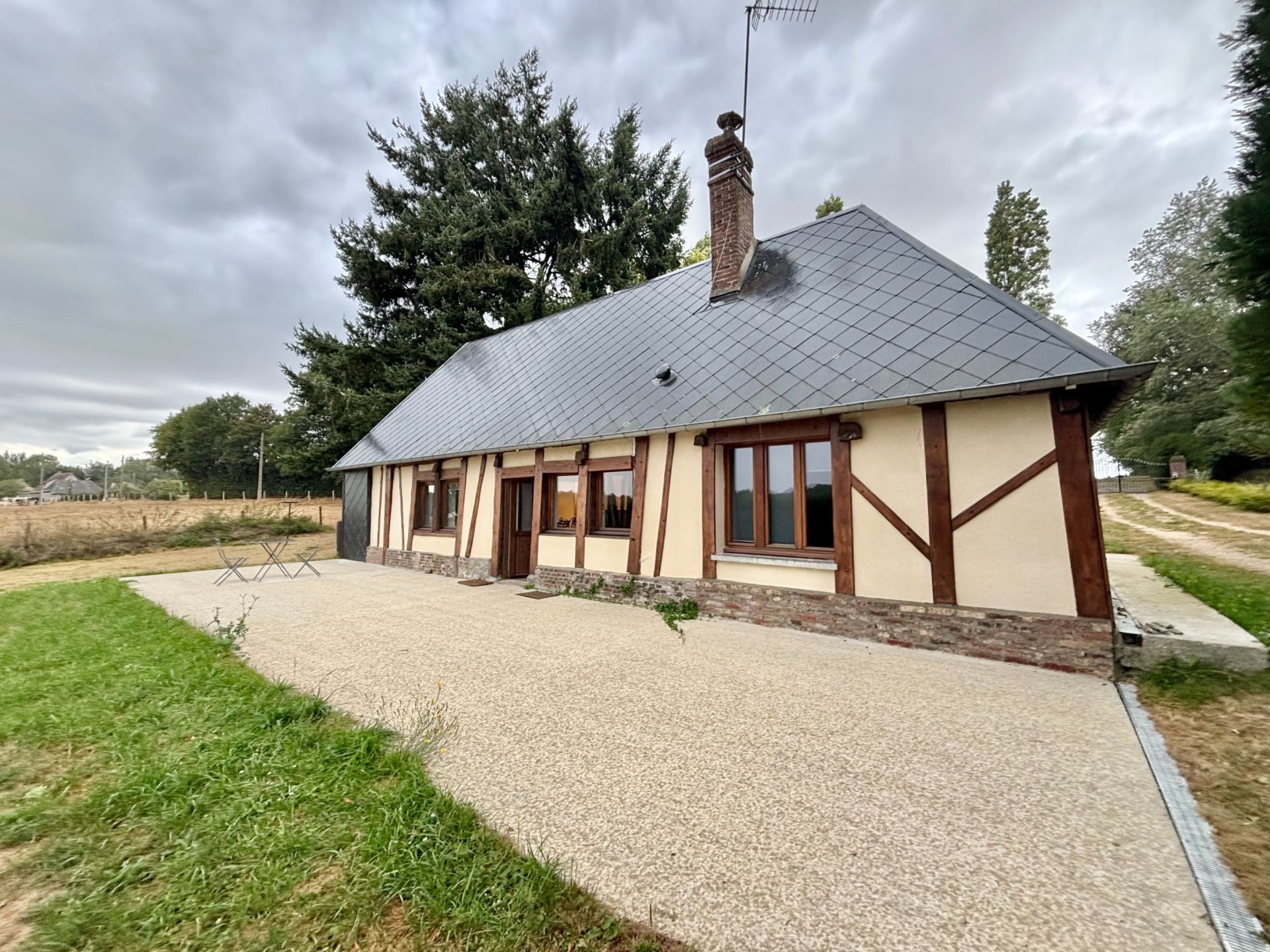 manor house 15 Rooms for sale on ECAQUELON (27290)