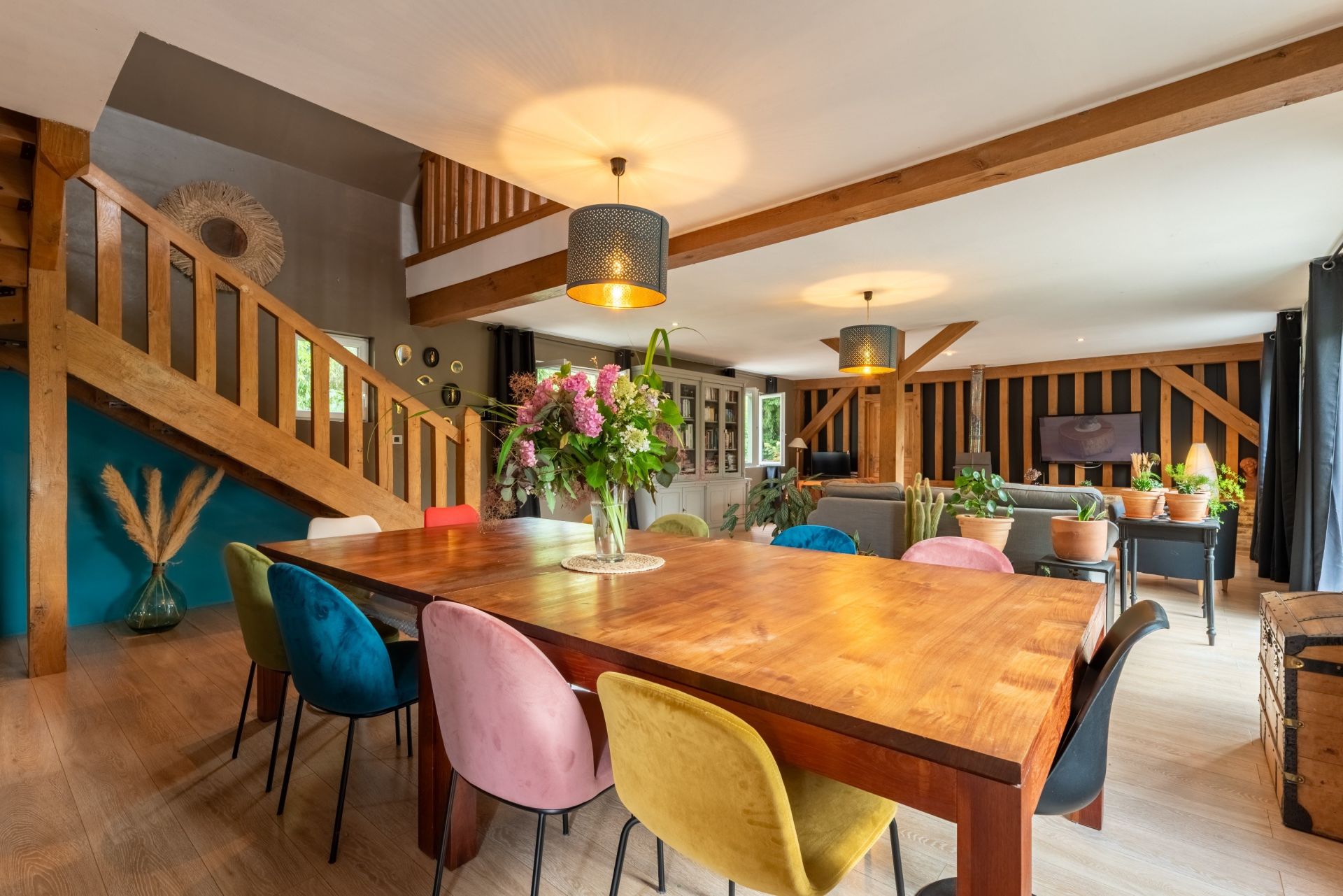 house 7 Rooms for sale on BARENTIN (76360)