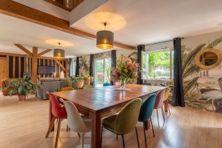 house 7 Rooms for sale on BARENTIN (76360)