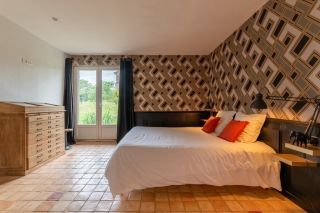 house 7 Rooms for sale on BARENTIN (76360)