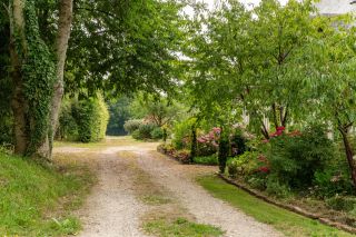 house 7 Rooms for sale on BARENTIN (76360)