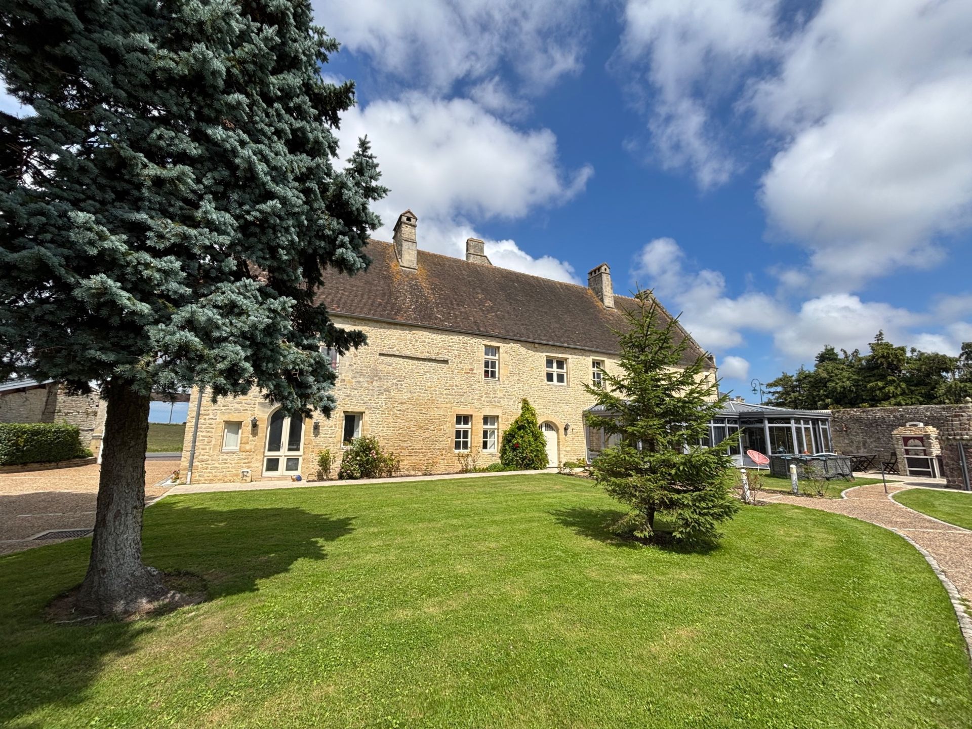 manoir 16 Pièces en vente sur BAYEUX (14400)