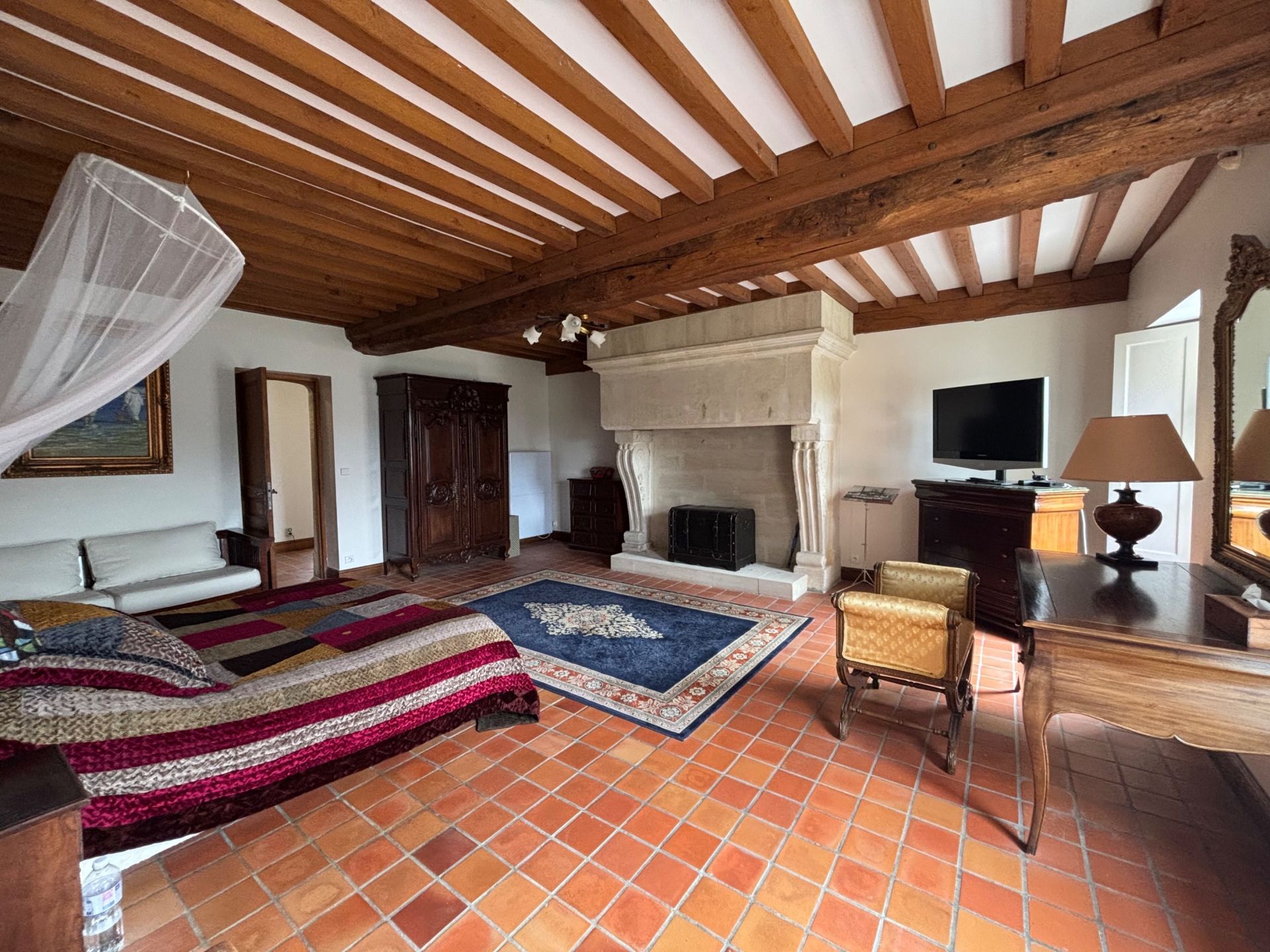 manor house 16 Rooms for sale on BAYEUX (14400)