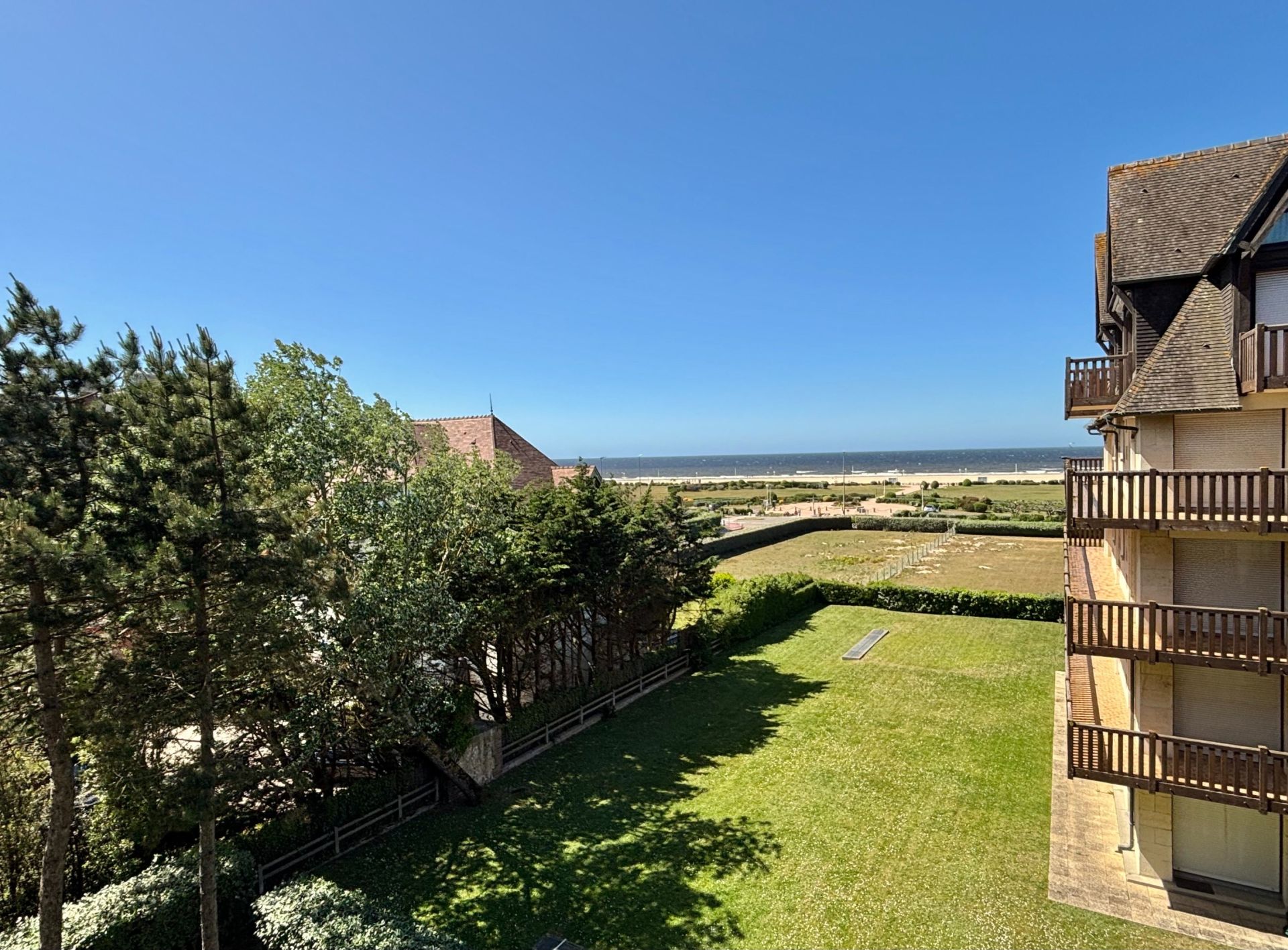 appartement 2 Pièces en location sur DEAUVILLE (14800)